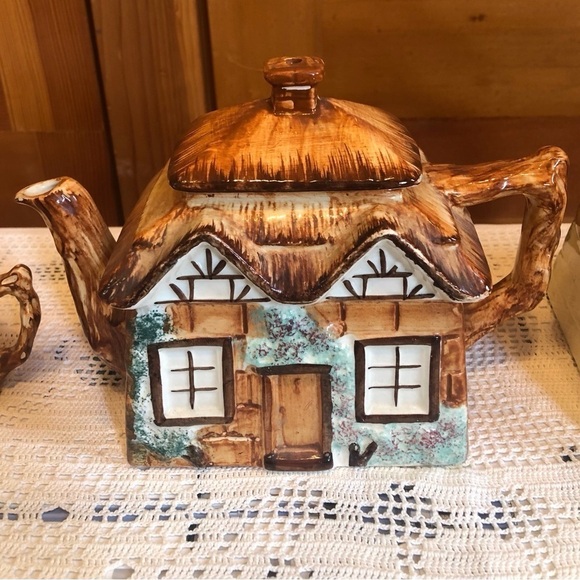 KEELE ST.Pottery,CO. LCD/ England/ hand painted Tea Pot/w cookie jar/cream/sugar - Picture 6 of 10